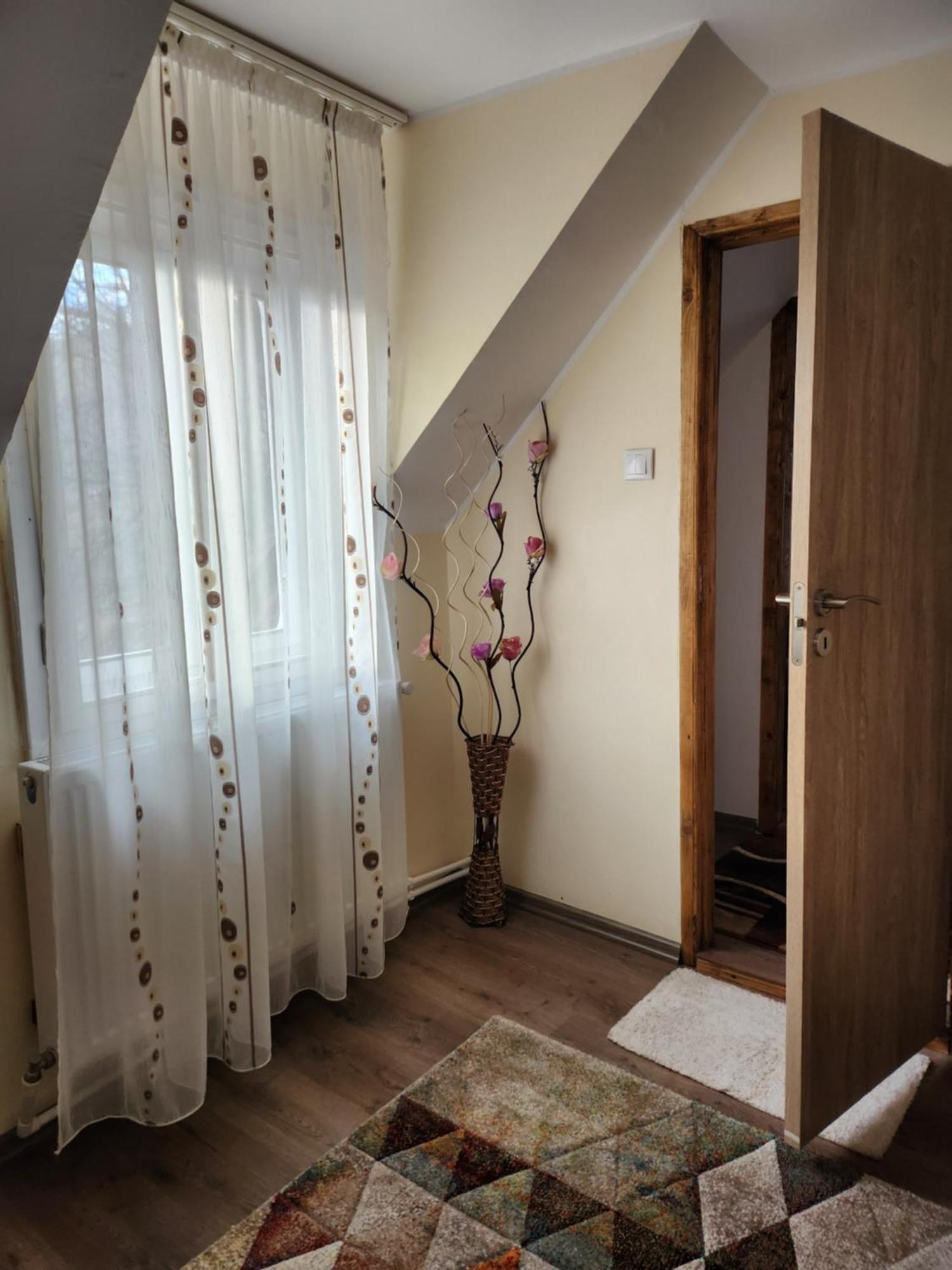 Casa Din Livada - Cazare Magherus Topliţa Екстериор снимка